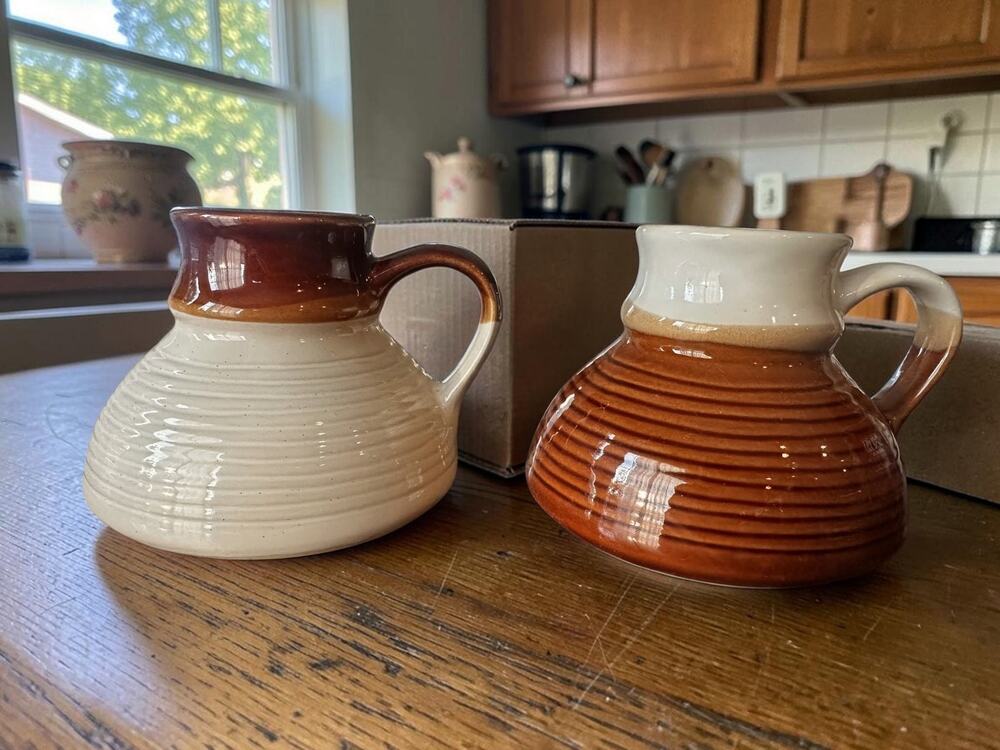 Vintage 1970s Non Tilt Stoneware Coffee Mugs Set of 2 Taiwan w/ Box
